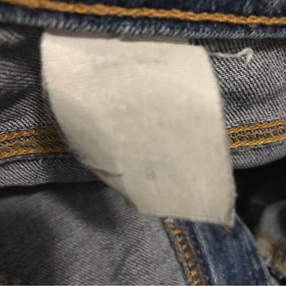 Levi's Superlow Stretch frayed 514 Denim Shorts Size 9 - Picture 4 of 7